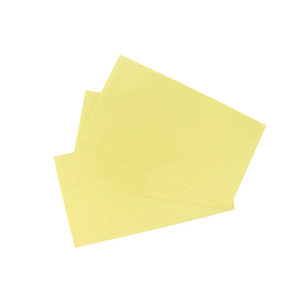 MTC Bio P1001-PCR PCR Sealing Film, Transparent, Ideal for PCR, 100 Films/Unit Primary Image